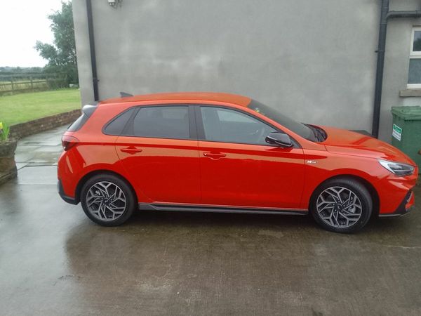 Hyundai i30 Hatchback, Petrol, 2025, Red