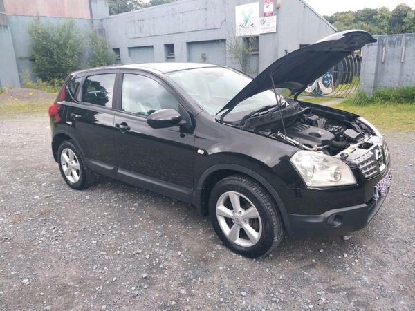 Nissan Qashqai Hatchback, Diesel, 2010, Black