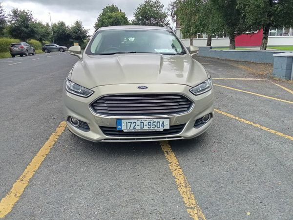 Ford Mondeo Hatchback, Diesel, 2017, Grey