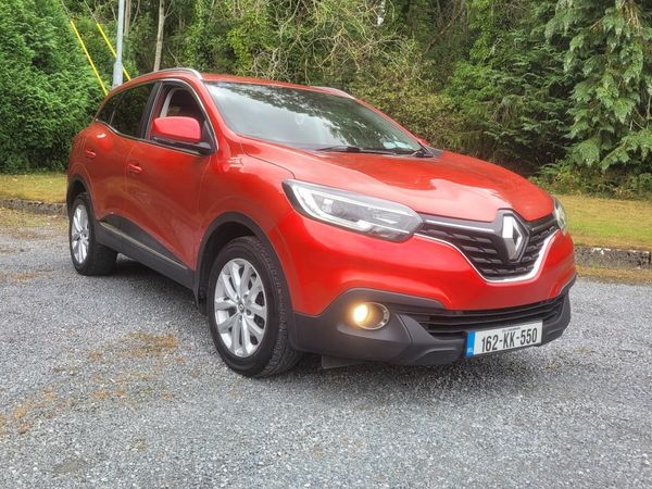 Renault Kadjar SUV, Diesel, 2016, Red