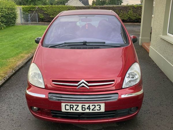 Citroen Xsara Picasso MPV, Diesel, 2008, Red