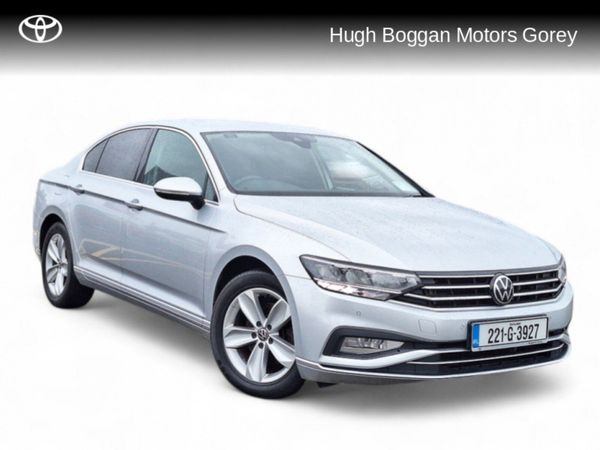 Volkswagen Passat Saloon, Diesel, 2022, Silver
