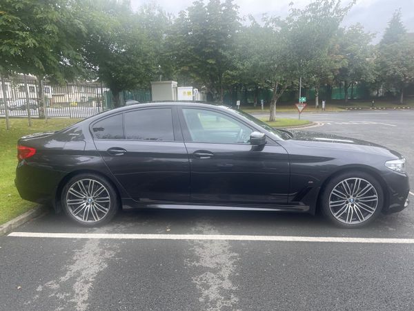 BMW 5-Series Saloon, Petrol Plug-in Hybrid, 2019, Grey