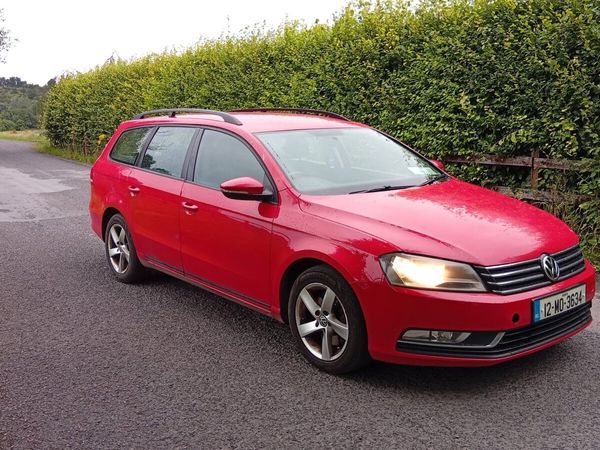 Volkswagen Passat Estate, Diesel, 2012, Red