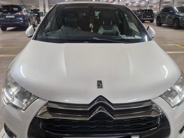 Citroen DS 4 Hatchback, Diesel, 2011, White