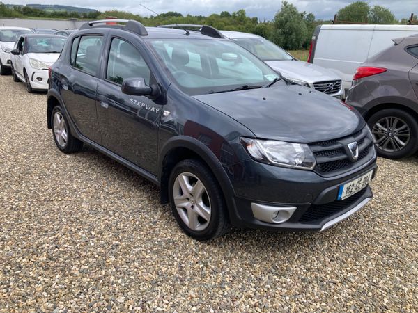 Dacia Sandero Stepway Hatchback, Diesel, 2016, Grey