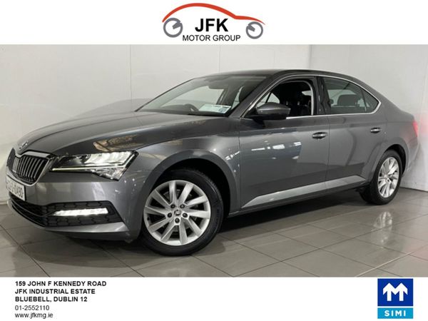 Skoda Superb Hatchback, Diesel, 2022, Grey