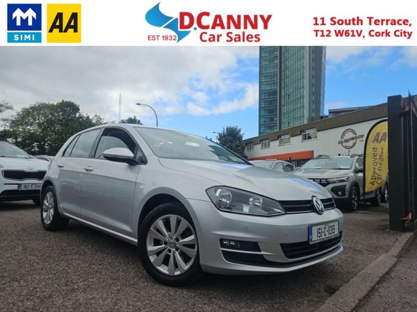 Volkswagen Golf Hatchback, Petrol, 2015, Silver