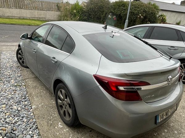 Vauxhall Insignia Hatchback, Diesel, 2014, Silver