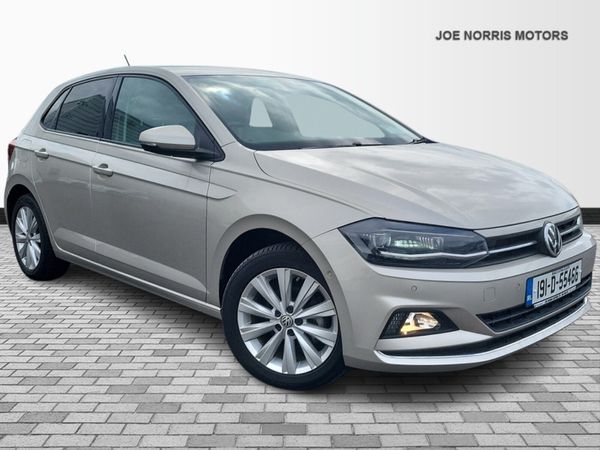 Volkswagen Polo Hatchback, Petrol, 2019, Silver