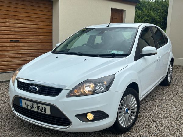 Ford Focus Hatchback, Diesel, 2011, White