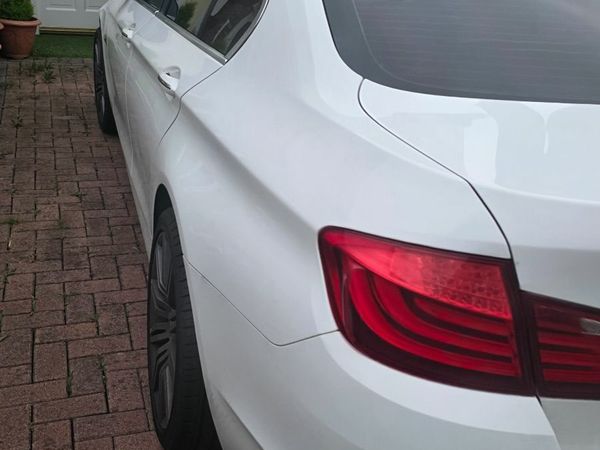 BMW 5-Series Saloon, Diesel, 2012, White