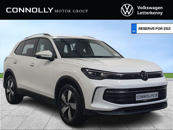 Volkswagen Tiguan SUV, Bi Fuel, 2025, White