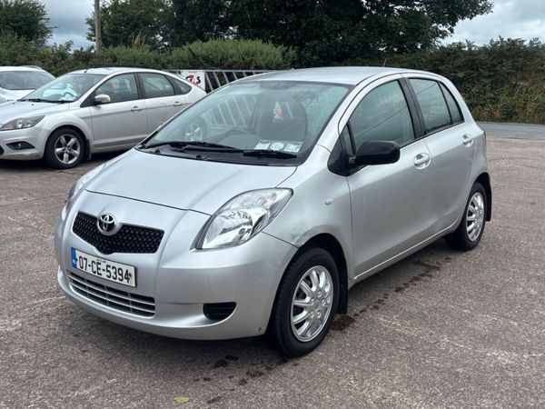 Toyota Yaris Hatchback, Petrol, 2007, Silver