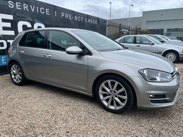 Volkswagen Golf Hatchback, Petrol, 2015, Silver