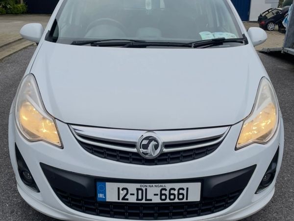 Vauxhall Corsa Hatchback, Diesel, 2012, White