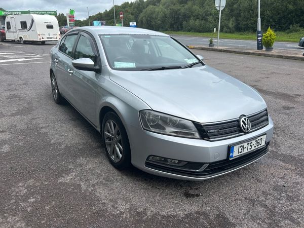 Volkswagen Passat Saloon, Diesel, 2013, Silver