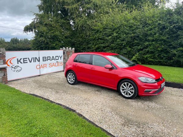 Volkswagen Golf Hatchback, Petrol, 2018, Red