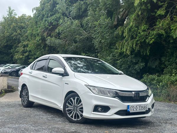 Honda Grace Saloon, Petrol Hybrid, 2017, White
