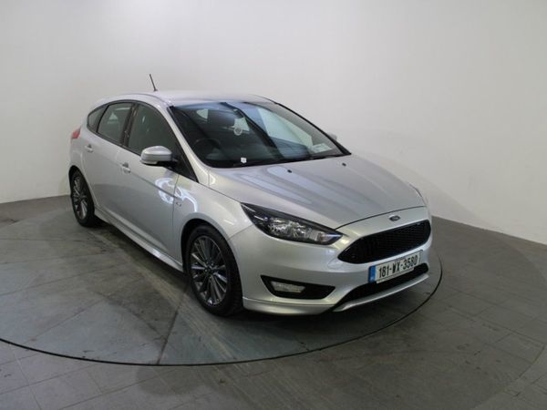 Ford Focus Hatchback, Diesel, 2018, Silver