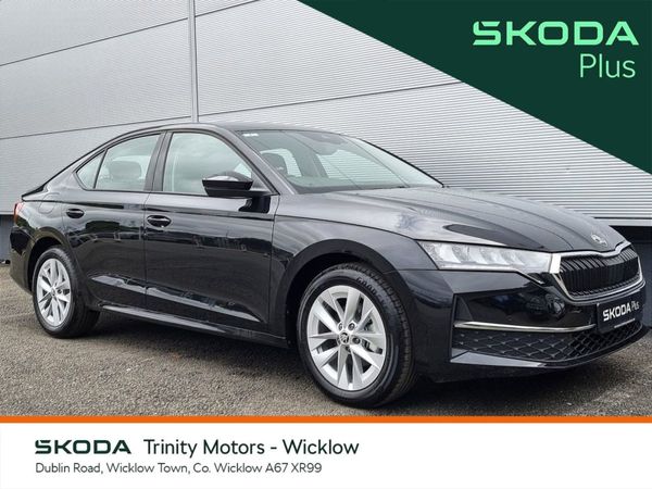 Skoda Octavia Saloon, Diesel, 2025, Black