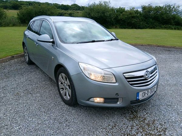 Vauxhall Insignia Estate, Diesel, 2013, Silver