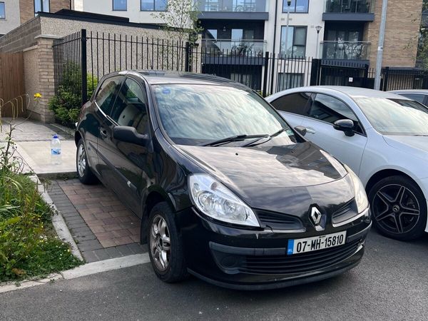 Renault Clio Hatchback, Petrol, 2007, Black
