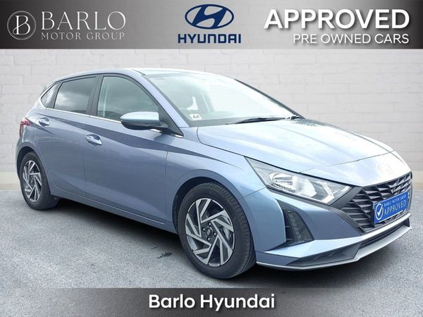 Hyundai i20 Hatchback, Petrol, 2025, Blue