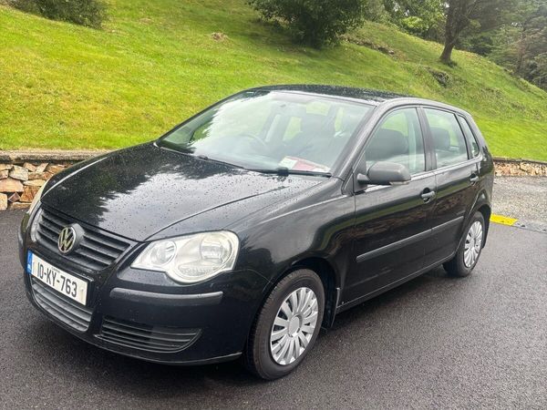 Volkswagen Polo Hatchback, Petrol, 2010, Black