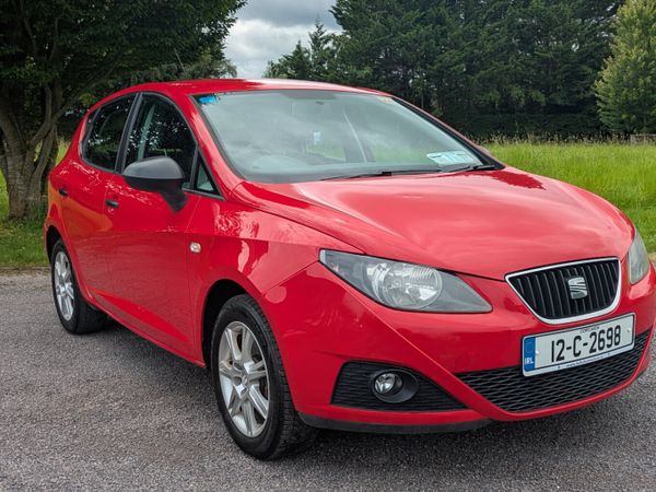 SEAT Ibiza MPV, Petrol, 2012, Red