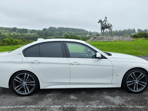 BMW 3-Series Saloon, Petrol Plug-in Hybrid, 2018, White