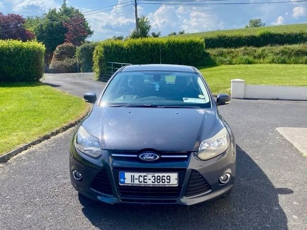Ford Focus Hatchback, Diesel, 2011, Grey
