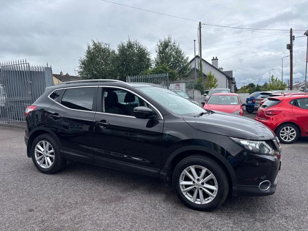 Nissan Qashqai Hatchback, Petrol, 2016, Black