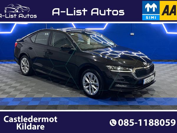 Skoda Octavia Saloon, Diesel, 2020, Black