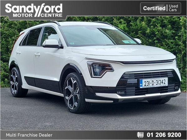 Kia Niro SUV, Petrol Plug-in Hybrid, 2023, White