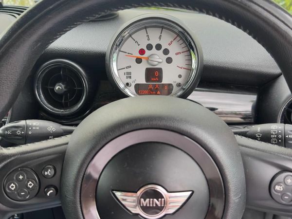Mini Cooper Hatchback, Diesel, 2012, Grey