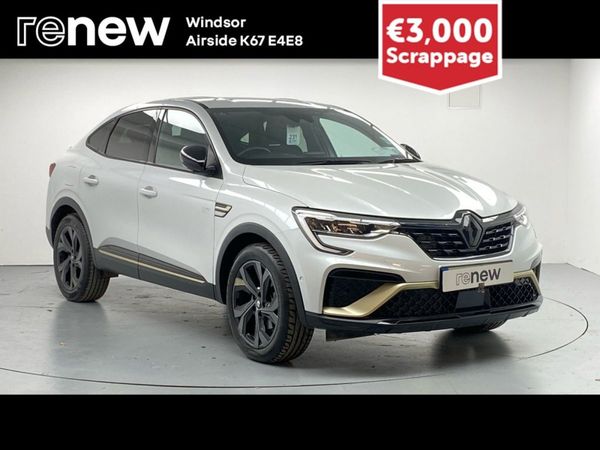 Renault Arkana Hatchback, Petrol, 2023, White