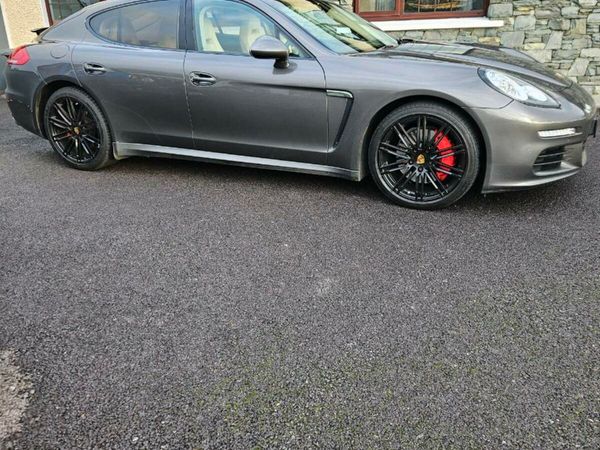 Porsche Panamera Hatchback, Diesel, 2015, Grey