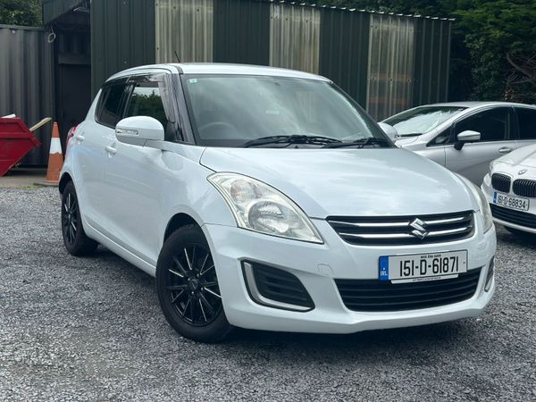 Suzuki Swift Hatchback, Petrol, 2015, White