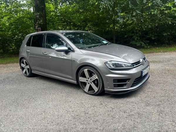 Volkswagen Golf Estate, Petrol, 2015, Grey