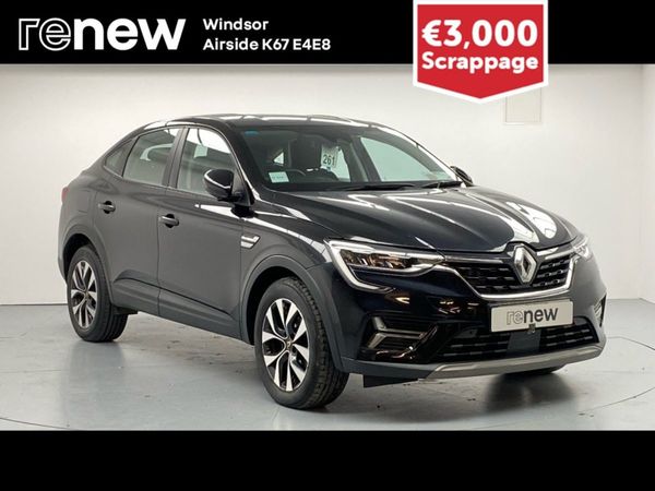 Renault Arkana Hatchback, Petrol, 2022, Black