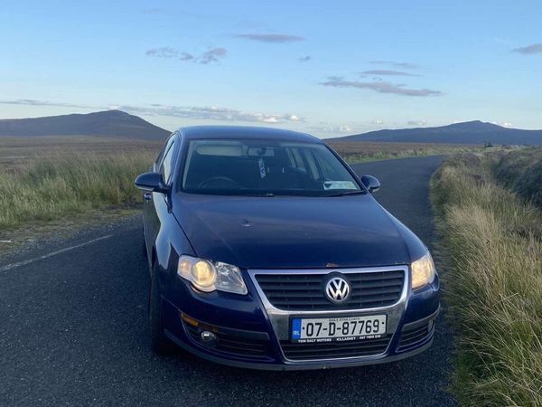Volkswagen Passat Saloon, Diesel, 2007, Blue