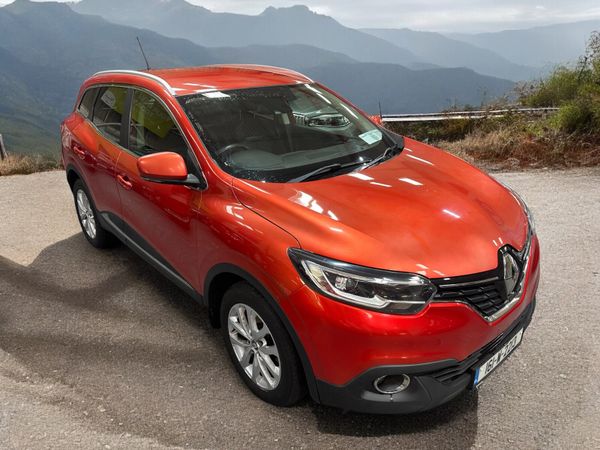 Renault Kadjar SUV, Diesel, 2016, Red