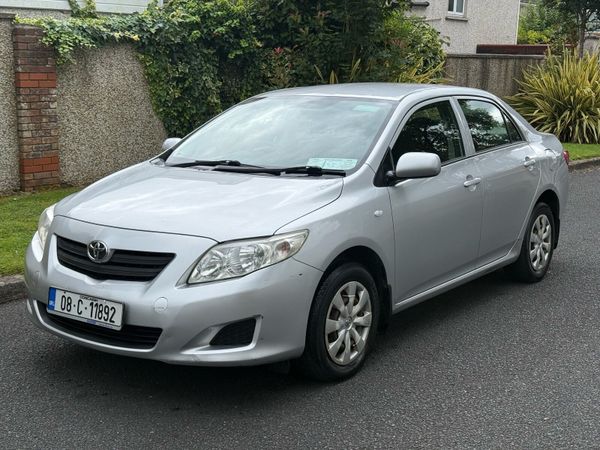 Toyota Corolla Saloon, Petrol, 2008, Silver
