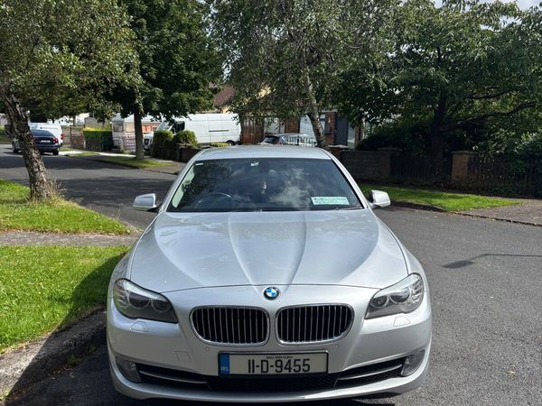 BMW 5-Series Saloon, Diesel, 2011, Silver