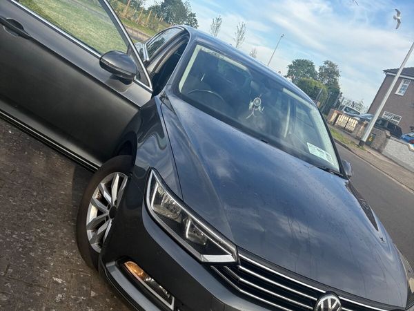 Volkswagen Passat Saloon, Diesel, 2016, Grey