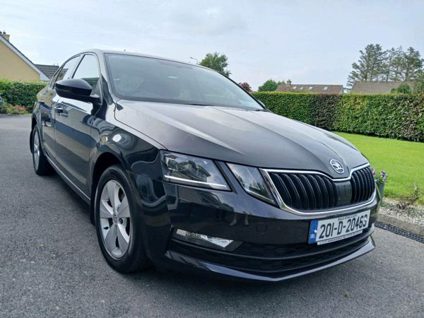 Skoda Octavia Saloon, Petrol, 2020, Black