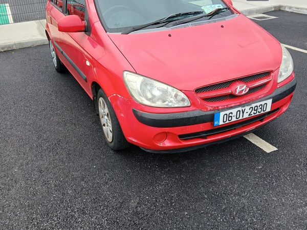 Hyundai Getz Hatchback, Petrol, 2006, Red