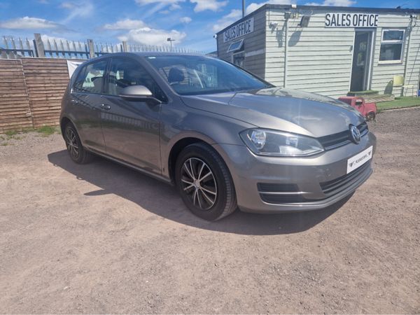 Volkswagen Golf Hatchback, Petrol, 2014, Bronze