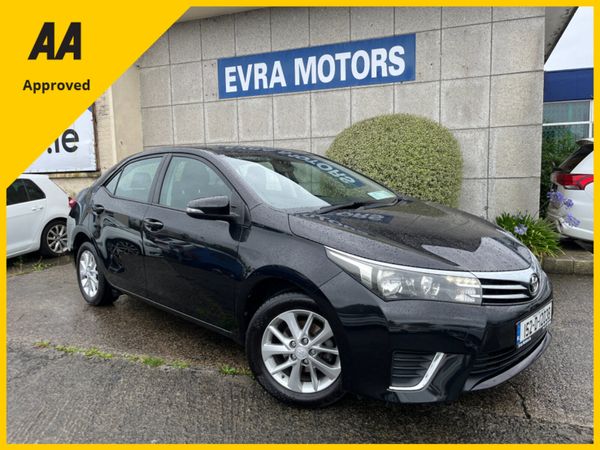 Toyota Corolla Saloon, Petrol, 2015, Black